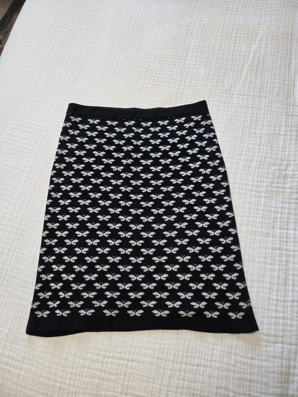 Margaret O'Leary Black and White Butterfly Print Knit Midi Pencil Skirt
